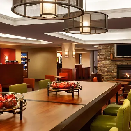 Hampton Inn Burlington - Colchester-2